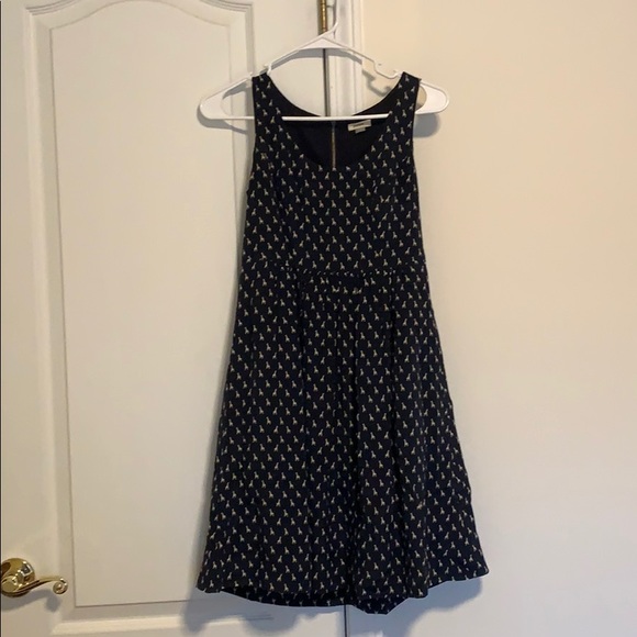 FOSSIL Silk Navy Giraffe Printed Dress w/ Pockets - Picture 2 of 6
